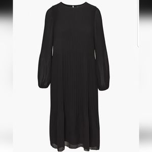 Aritzia oversize black long sleeve dress -size XL